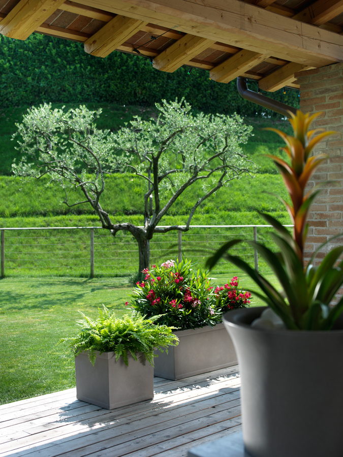 quadro-liscio-_-cassetta-liscia-_-vaso-flora-049-ambientata.jpg