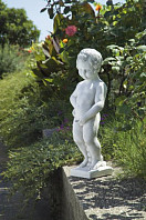 Садовая фигурка Putto Manneken pis