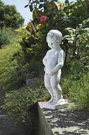Садовая фигурка Putto Manneken pis Italgarden Италия, материал композитный мрамор