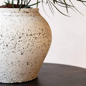 Новый взгляд на вазоны от Pottery Pots